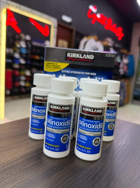 Minoxidil Kirkland disponible en Capital Barber Shop